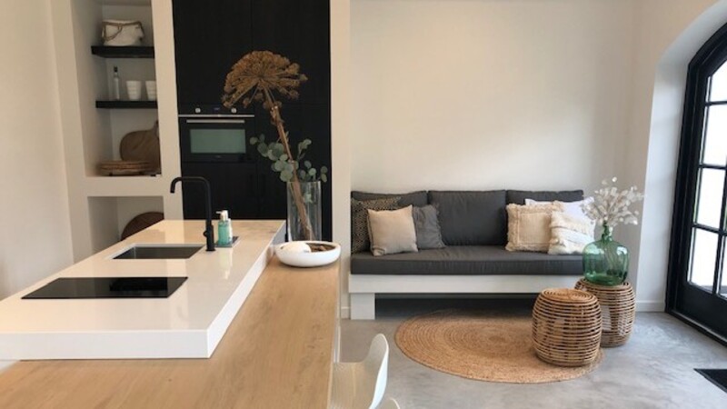 Måttbeställda sittdynor för soffa, stol och mer: oändligt många möjligheter